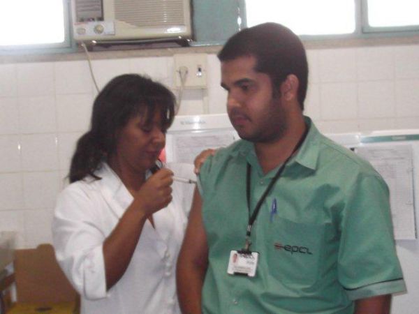 UEN 10 – Campanha de vacinação contra o tétano, febre amarela, hepatite