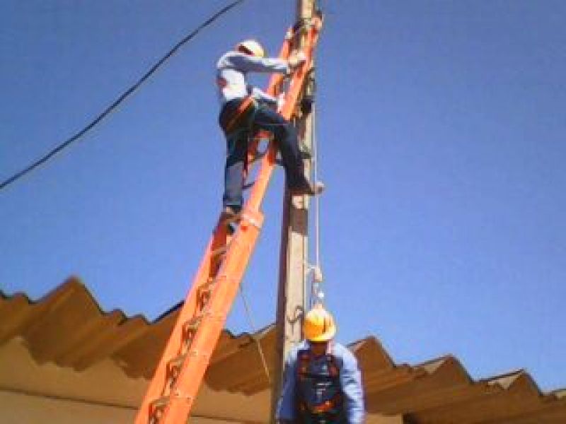A EPCL – UEN 17 (Guanambi), realizou no período de 14 a 25 de Janeiro, Curso de NR10.