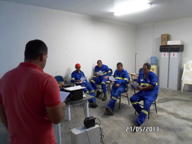 EPCL/UEN 10 – Brumado – Realizou a campanha Segunda + Segura na sede da empresa