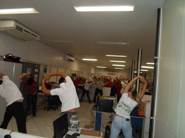 A EPCL – UEN/06, realizou o programa de Ginastica Laboral.