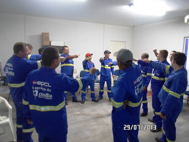 A EPCL/UEN 10 – Brumado, realizou a campanha Segunda + Segura, na sede da empresa.