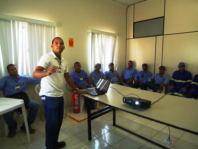 A EPCL/UEN 17, realizou o programa Segunda + Segura.