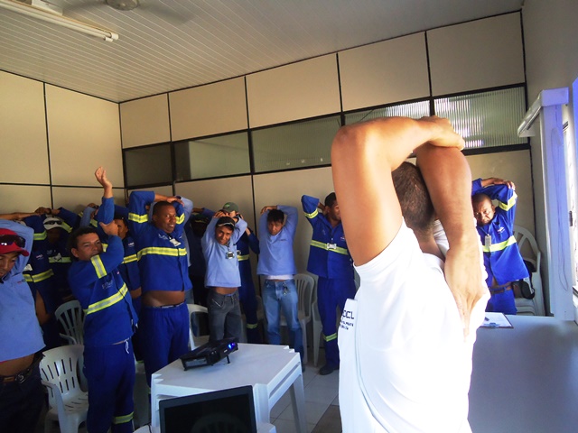 A EPCL/UEN 17, realizou o programa Ginástica Laboral, na localidade de Bom Jesus da Lapa.