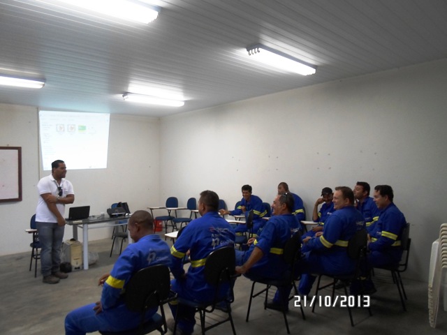 A EPCL/UEN 10 – Brumado, realizou a campanha Segunda + Segura na sede da empresa.