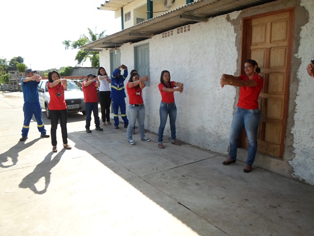 A EPCL – UEN – 18 Valença-BA, dando continuidade ao programa de Ginástica Laboral