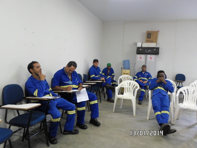 A EPCL/UEN 10 – Brumado, realizou a campanha Segunda + Segura.