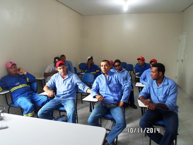 A EPCL/UEN 17 – Guanambi, realizou a campanha Segunda + Segura.